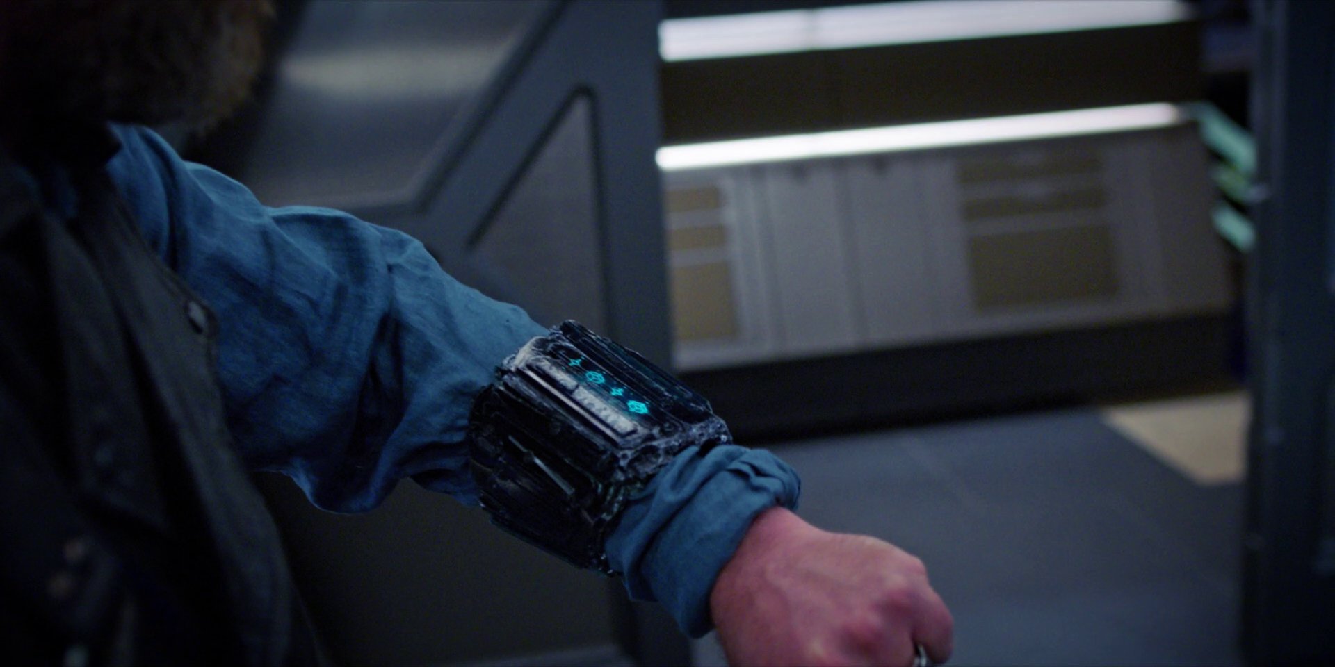extant_StarTrekDiscovery_1x07-MagicToMakeTheSanestManGoMad_3285.jpg