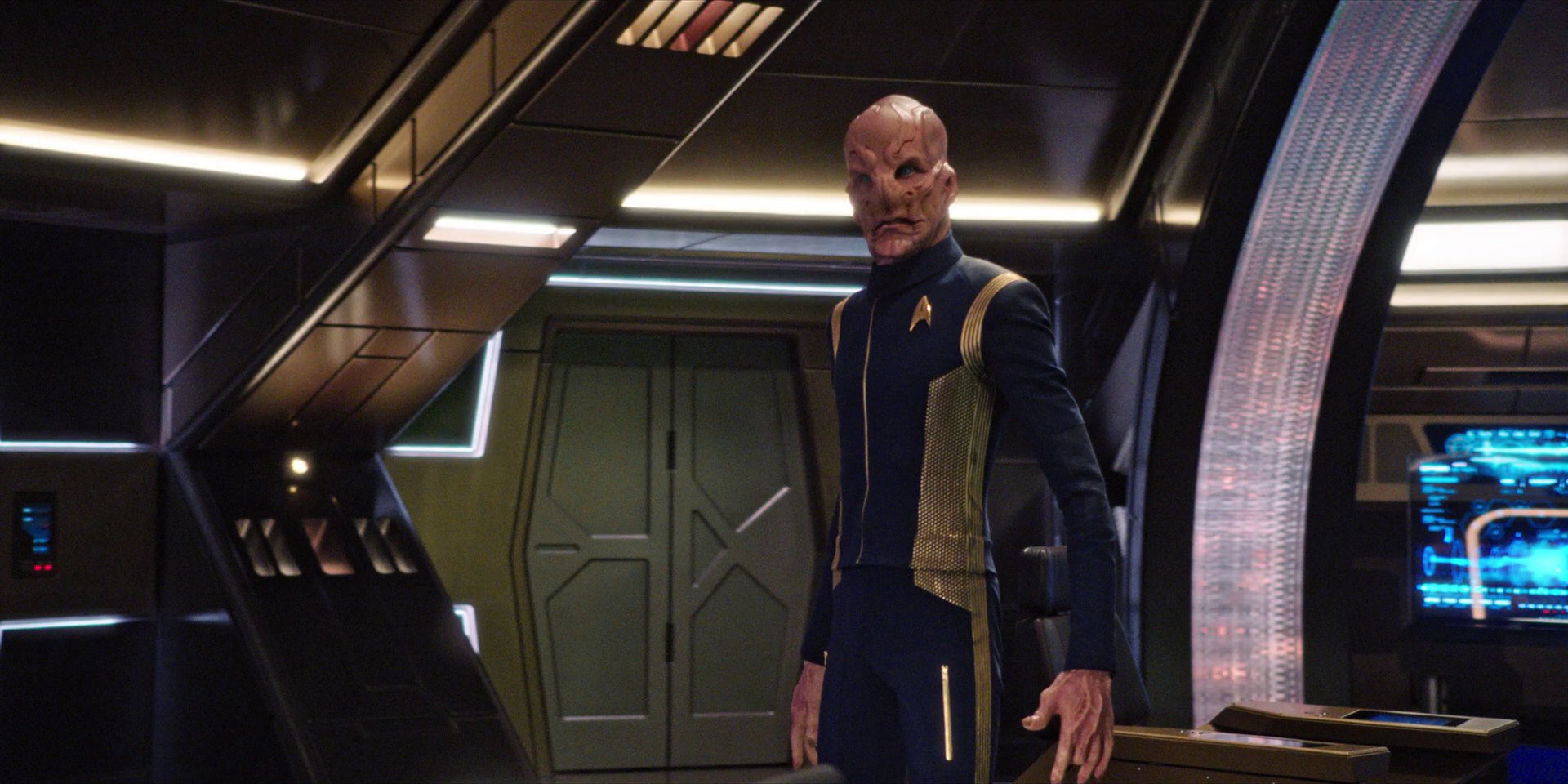 extant_StarTrekDiscovery_1x07-MagicToMakeTheSanestManGoMad_3435.jpg
