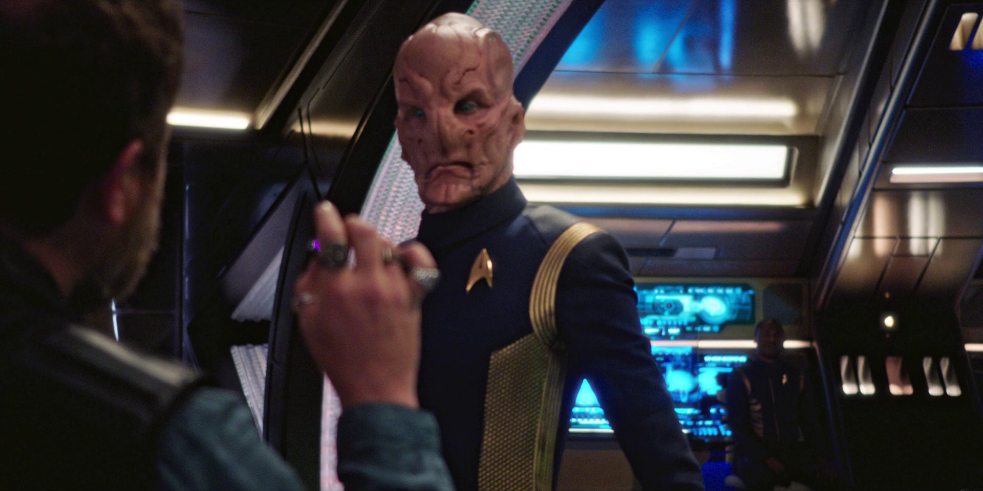 extant_StarTrekDiscovery_1x07-MagicToMakeTheSanestManGoMad_3443.jpg