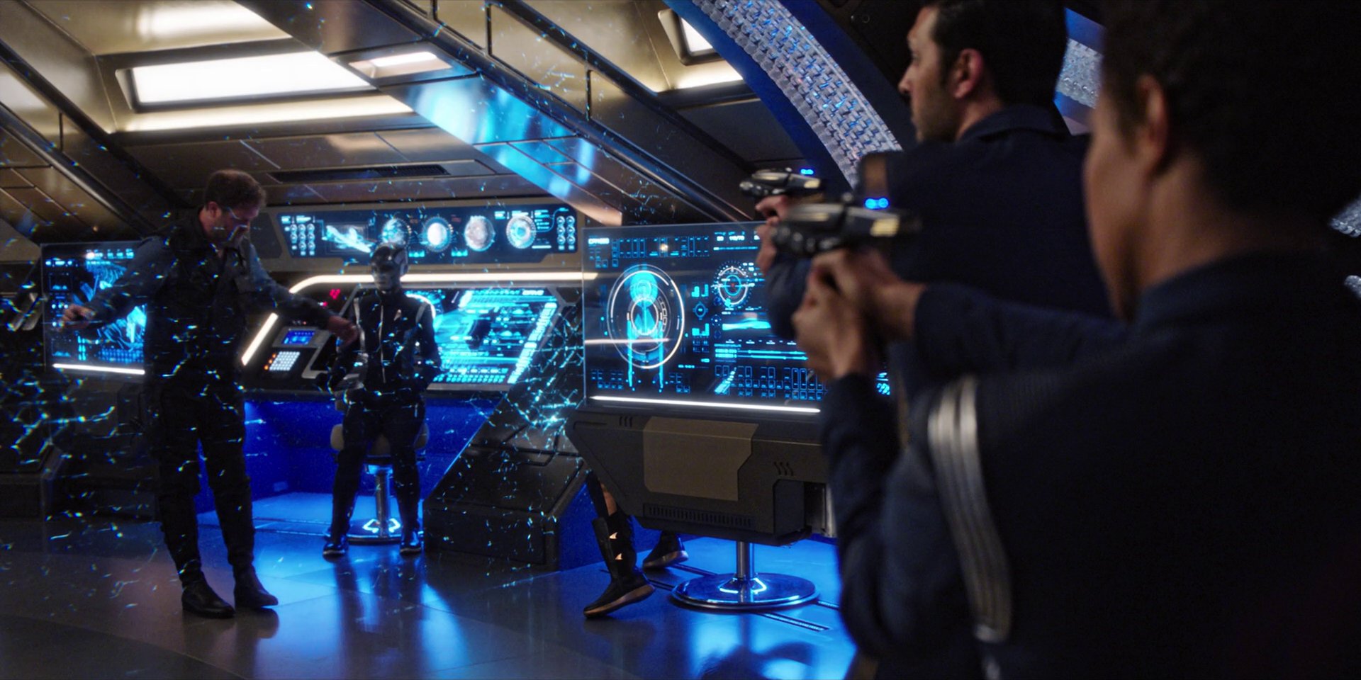 extant_StarTrekDiscovery_1x07-MagicToMakeTheSanestManGoMad_3497.jpg