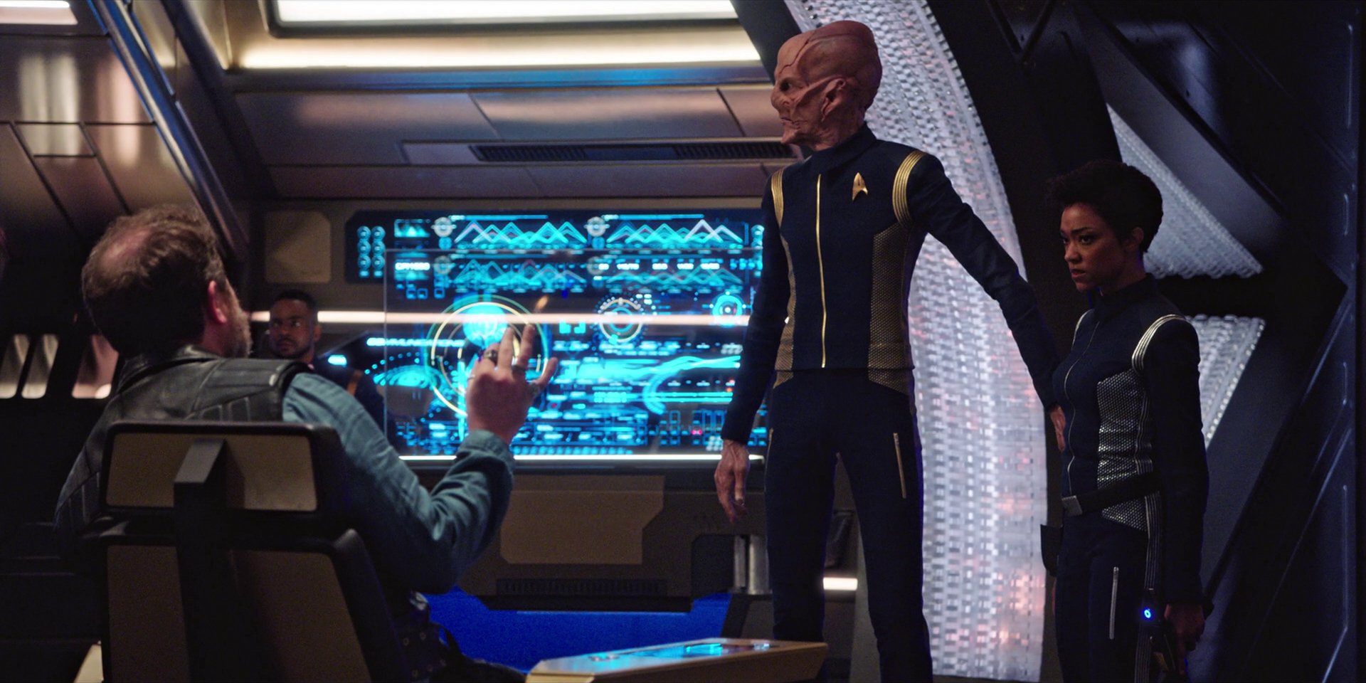 extant_StarTrekDiscovery_1x07-MagicToMakeTheSanestManGoMad_3570.jpg