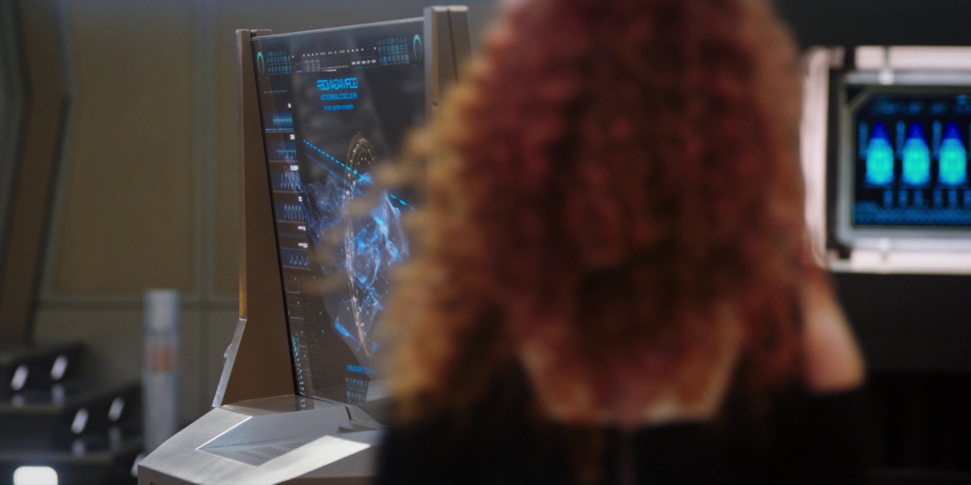 extant_StarTrekDiscovery_1x07-MagicToMakeTheSanestManGoMad_3741.jpg