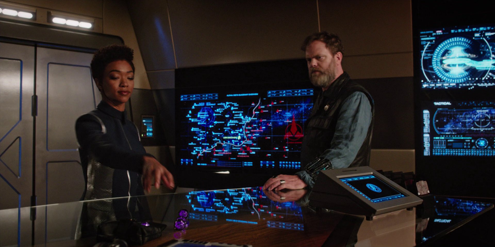 extant_StarTrekDiscovery_1x07-MagicToMakeTheSanestManGoMad_4015.jpg