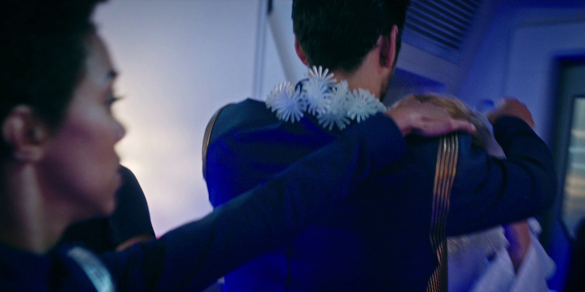 extant_StarTrekDiscovery_1x07-MagicToMakeTheSanestManGoMad_4066.jpg