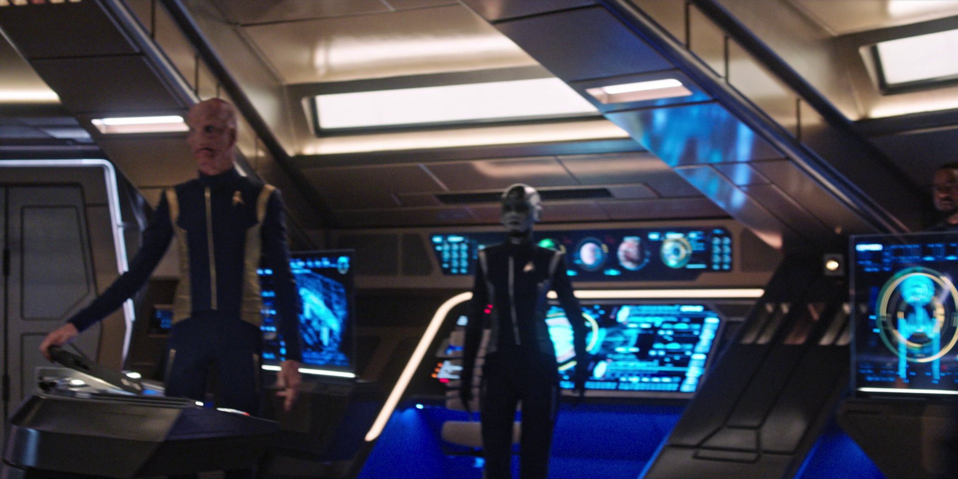 extant_StarTrekDiscovery_1x07-MagicToMakeTheSanestManGoMad_4099.jpg