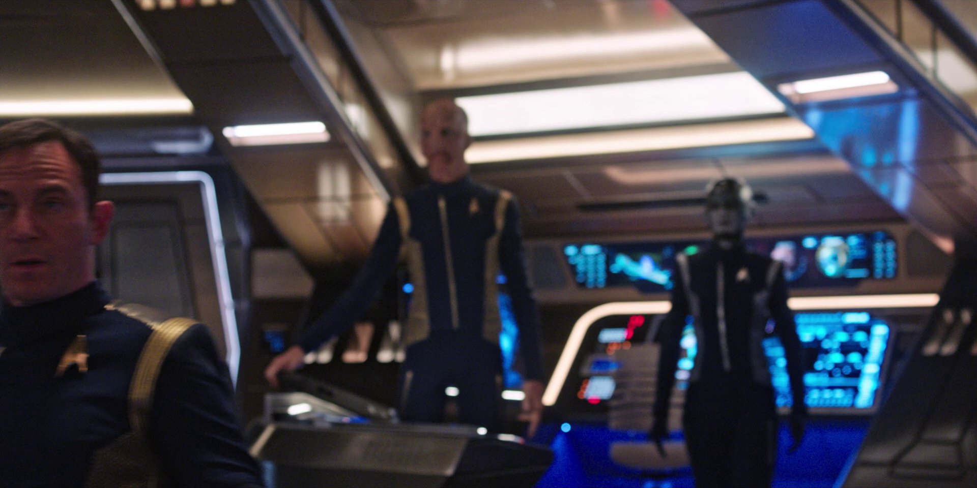 extant_StarTrekDiscovery_1x07-MagicToMakeTheSanestManGoMad_4101.jpg