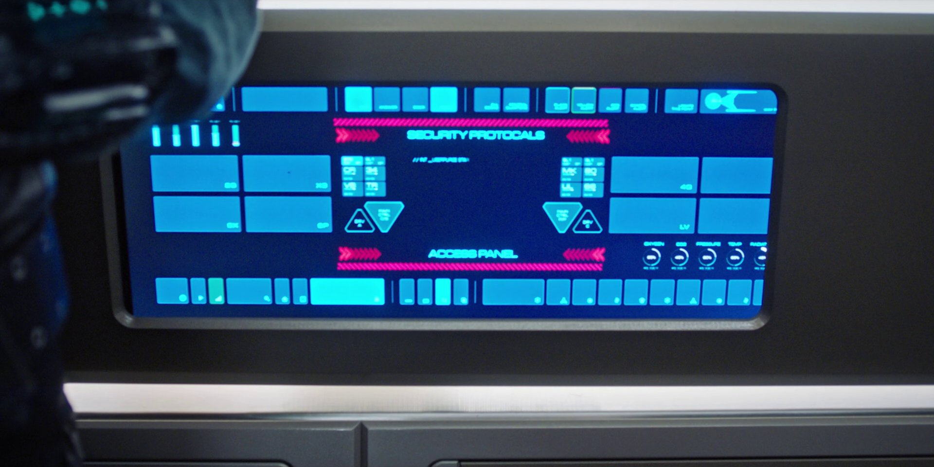extant_StarTrekDiscovery_1x07-MagicToMakeTheSanestManGoMad_4118.jpg