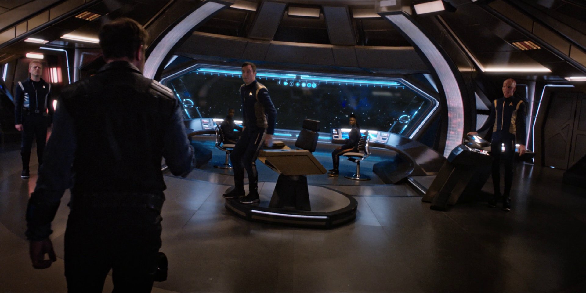 extant_StarTrekDiscovery_1x07-MagicToMakeTheSanestManGoMad_4154.jpg