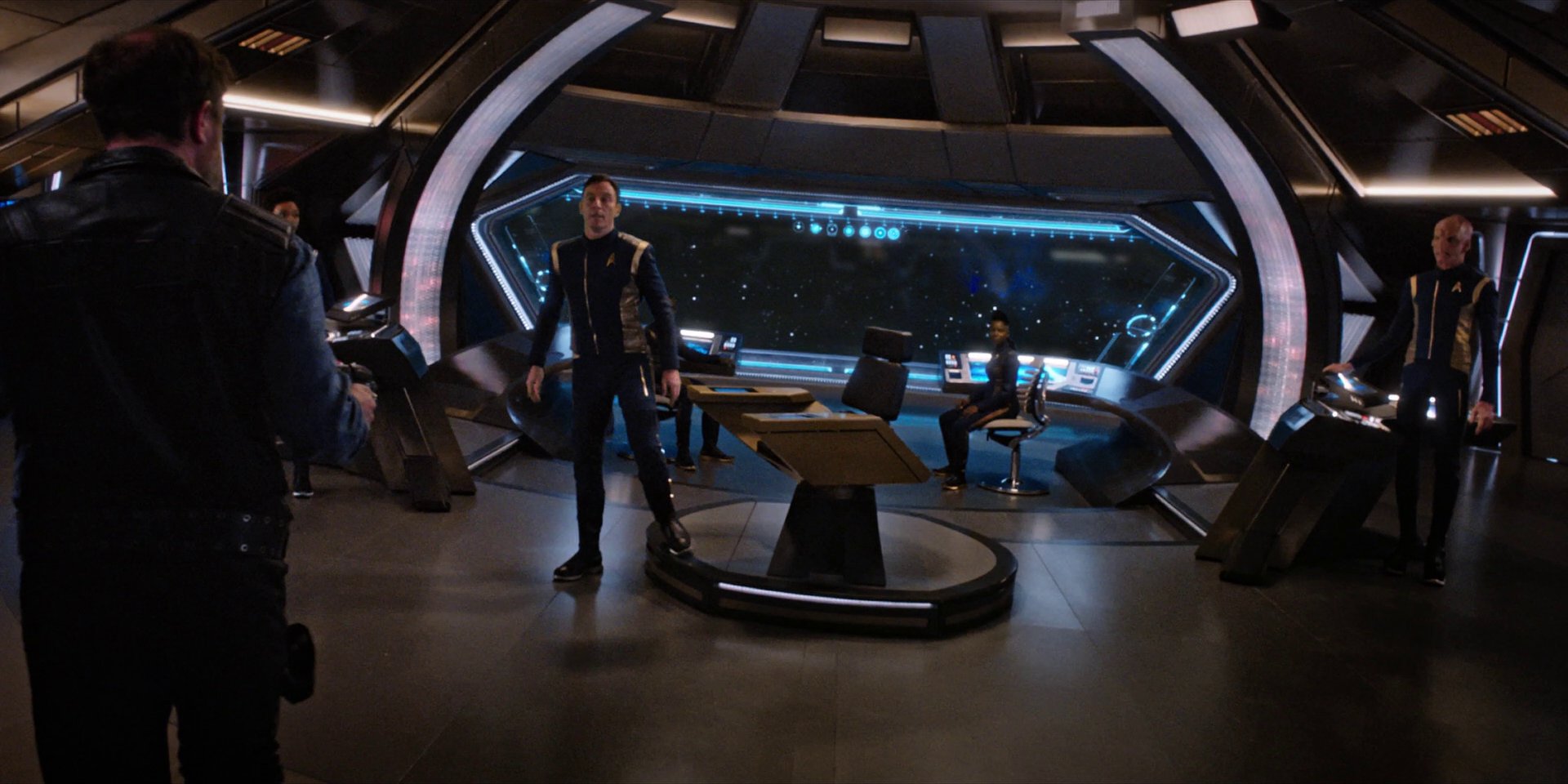 extant_StarTrekDiscovery_1x07-MagicToMakeTheSanestManGoMad_4156.jpg