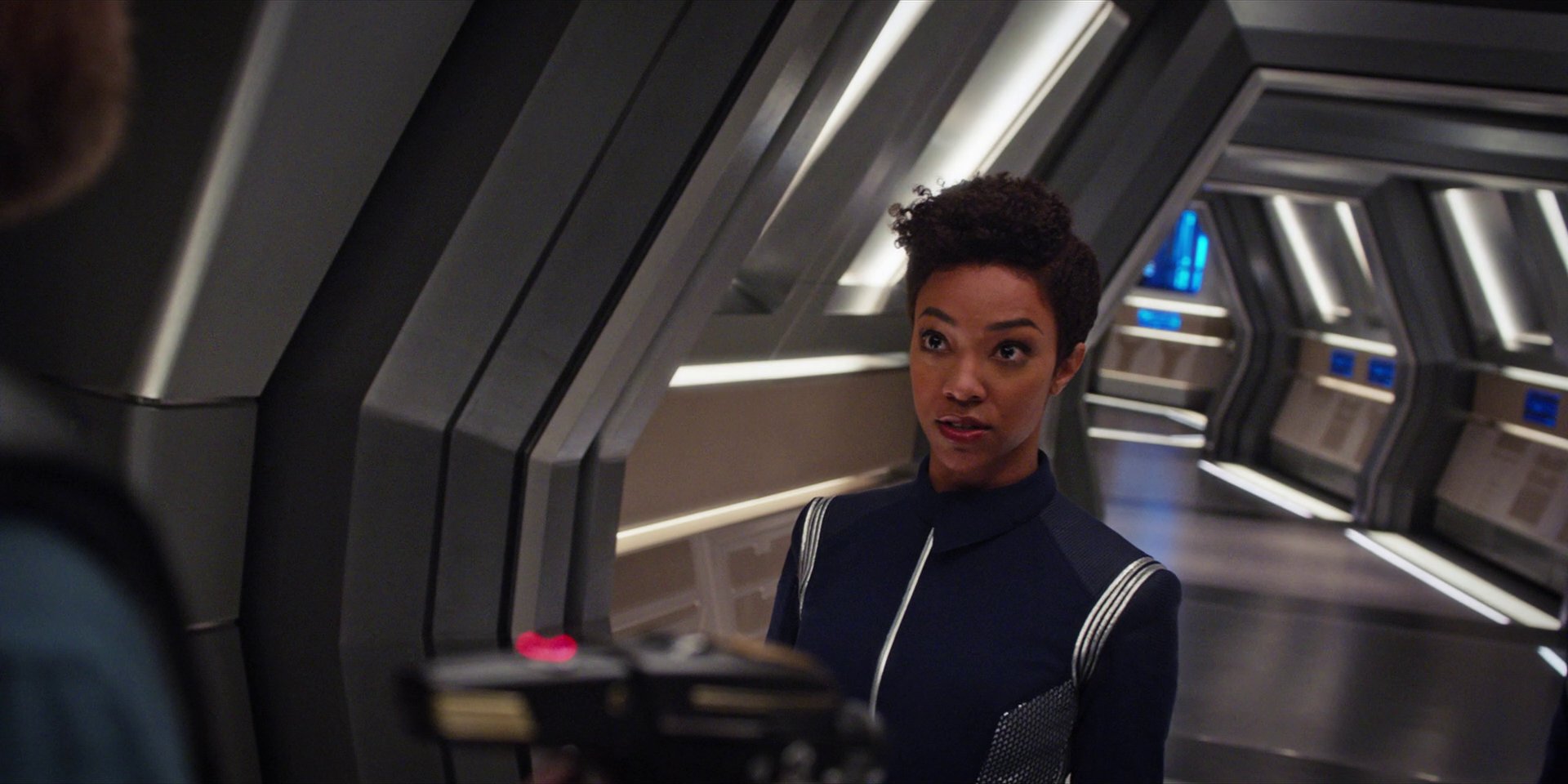 extant_StarTrekDiscovery_1x07-MagicToMakeTheSanestManGoMad_4488.jpg