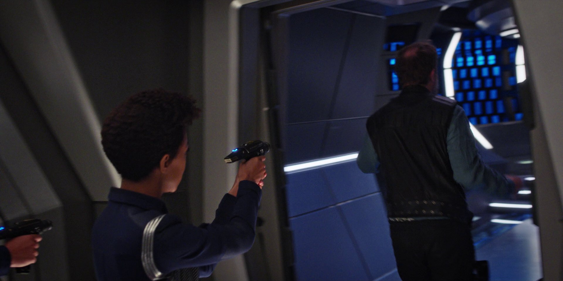 extant_StarTrekDiscovery_1x07-MagicToMakeTheSanestManGoMad_4616.jpg