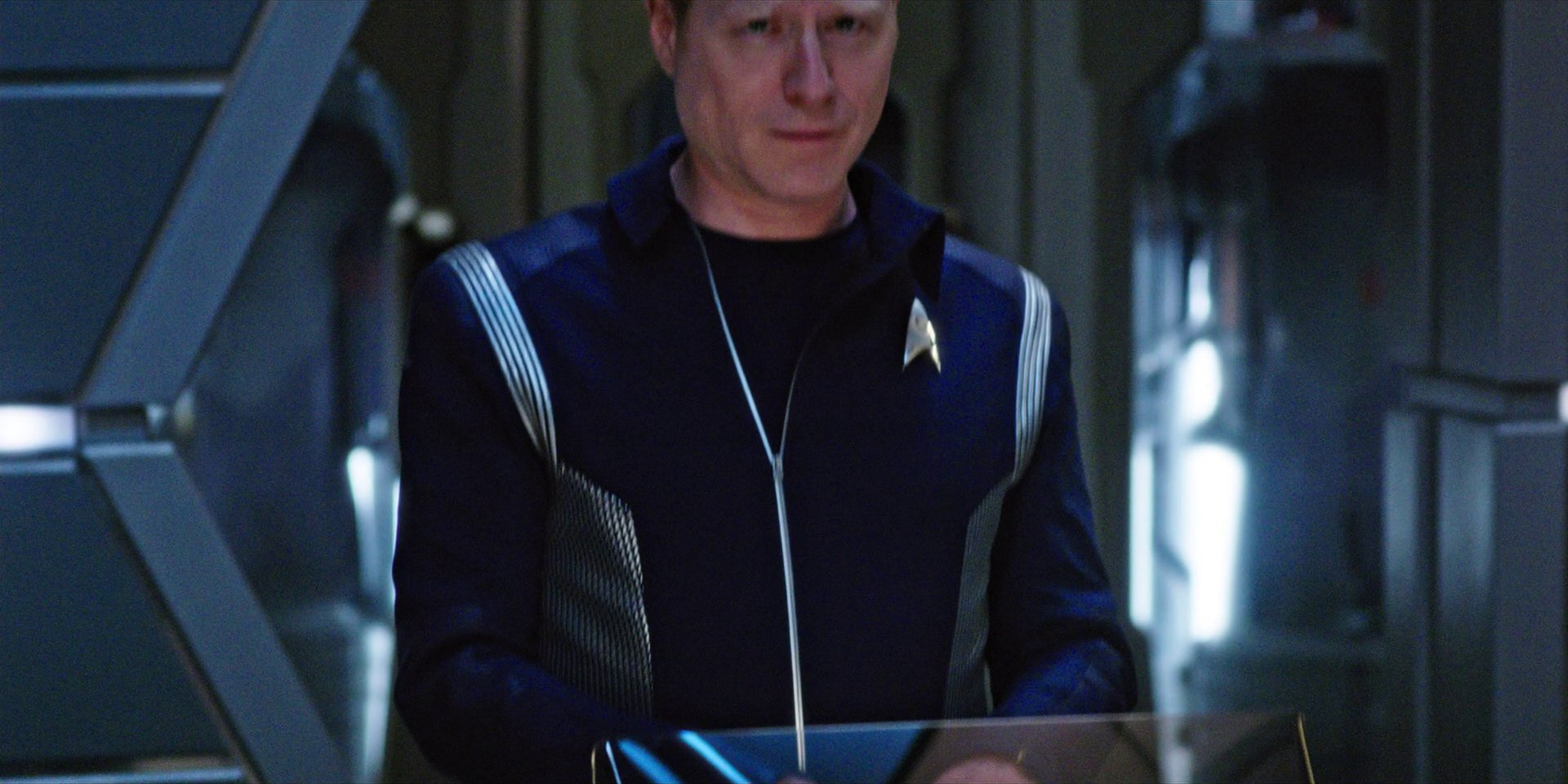 extant_StarTrekDiscovery_1x07-MagicToMakeTheSanestManGoMad_4809.jpg