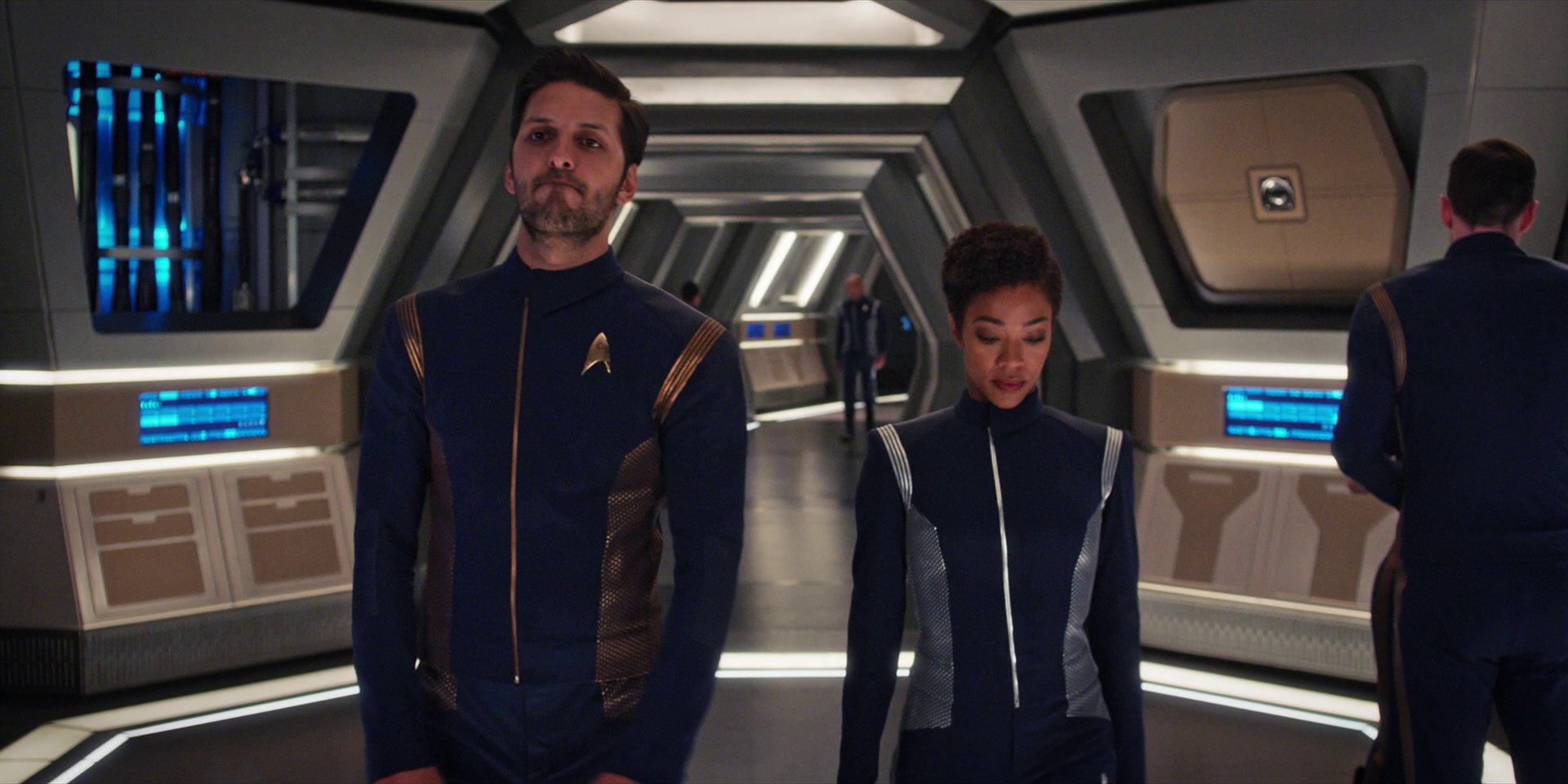 extant_StarTrekDiscovery_1x07-MagicToMakeTheSanestManGoMad_4846.jpg