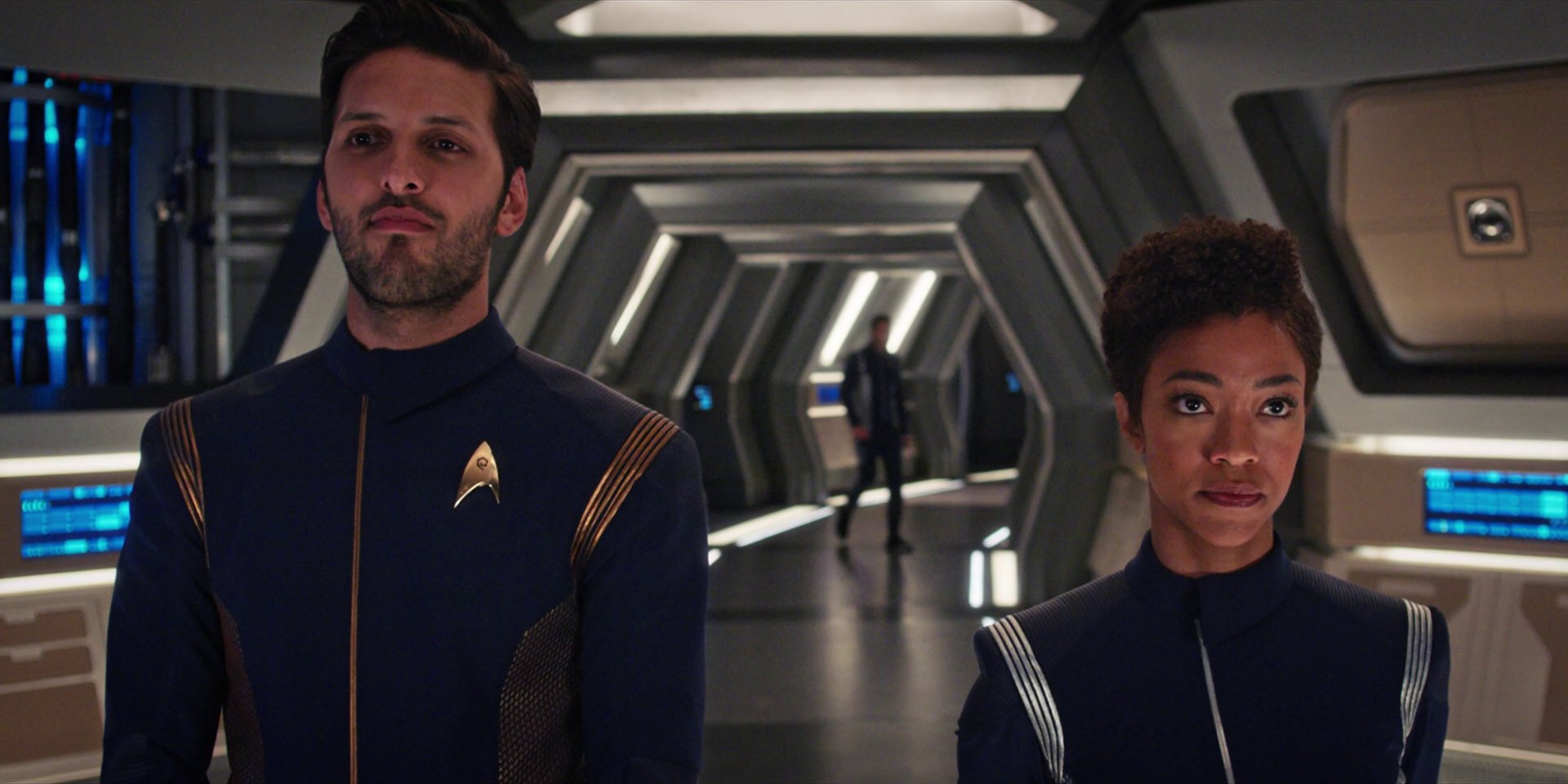 extant_StarTrekDiscovery_1x07-MagicToMakeTheSanestManGoMad_4920.jpg