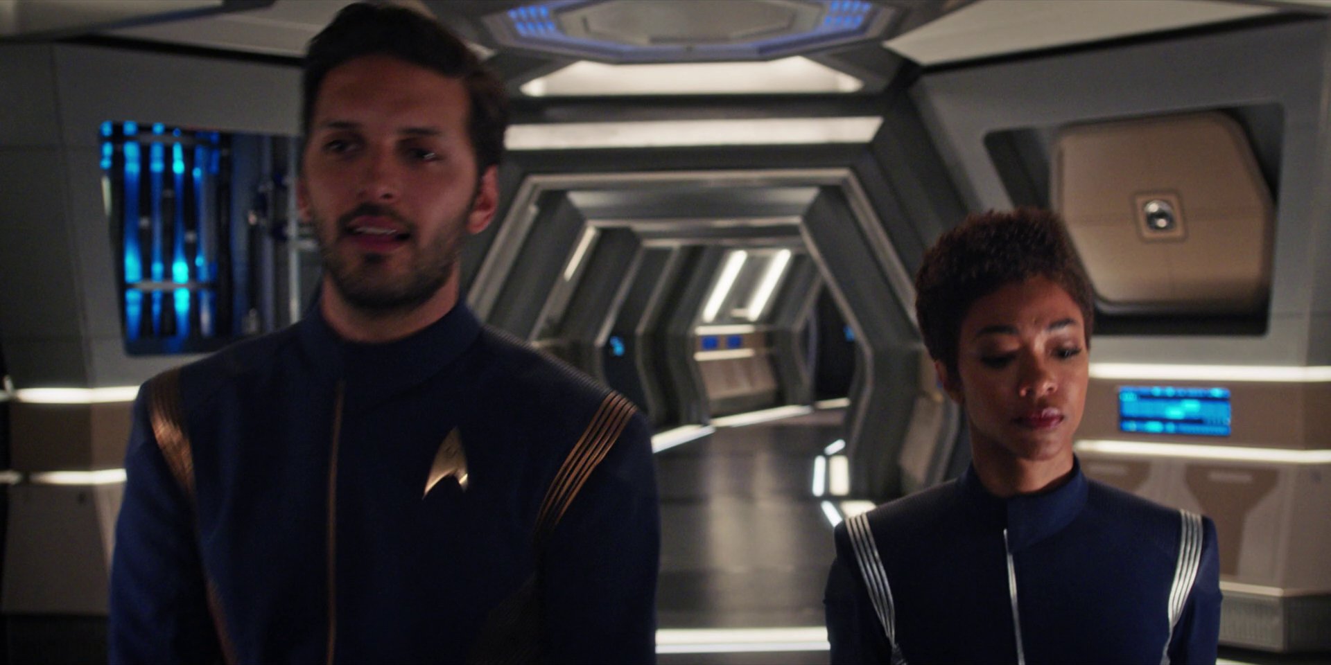 extant_StarTrekDiscovery_1x07-MagicToMakeTheSanestManGoMad_4924.jpg