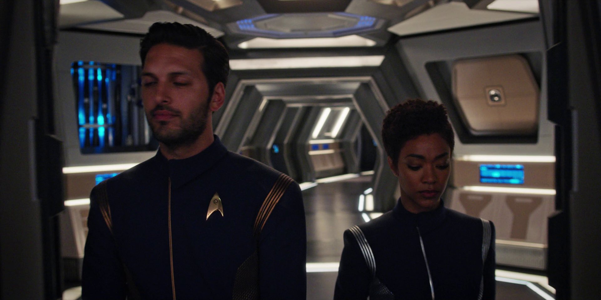 extant_StarTrekDiscovery_1x07-MagicToMakeTheSanestManGoMad_4925.jpg