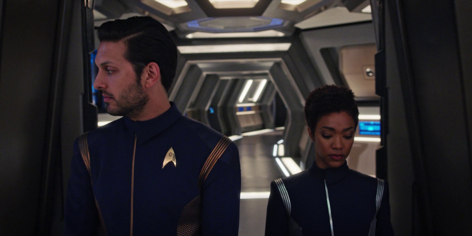 extant_StarTrekDiscovery_1x07-MagicToMakeTheSanestManGoMad_4926.jpg