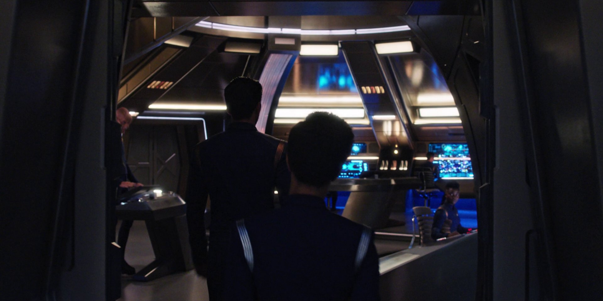 extant_StarTrekDiscovery_1x07-MagicToMakeTheSanestManGoMad_4996.jpg