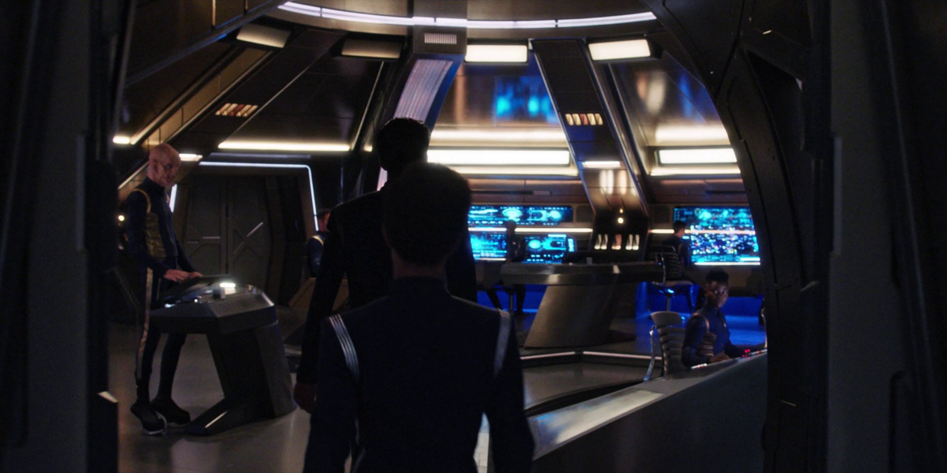 extant_StarTrekDiscovery_1x07-MagicToMakeTheSanestManGoMad_4997.jpg