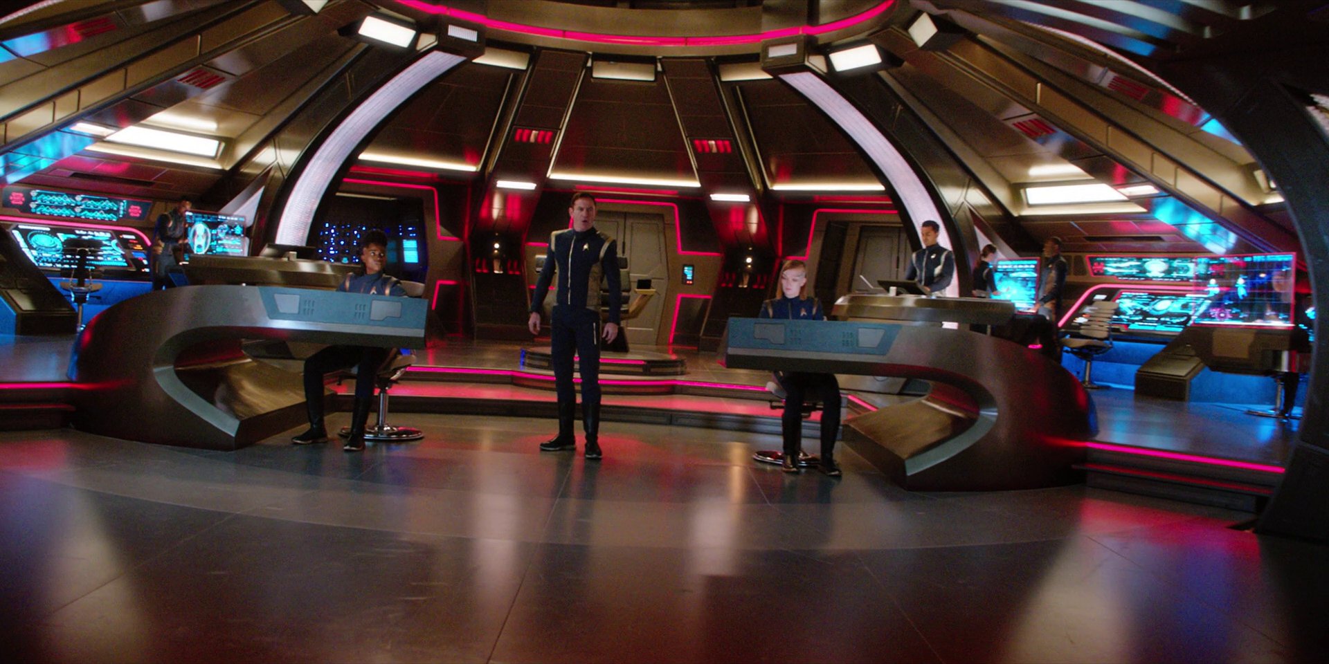 extant_StarTrekDiscovery_1x08-SiVisPacemParaBellum_0377.jpg