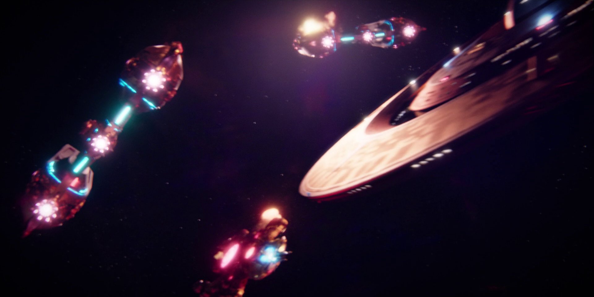 extant_StarTrekDiscovery_1x08-SiVisPacemParaBellum_0441.jpg
