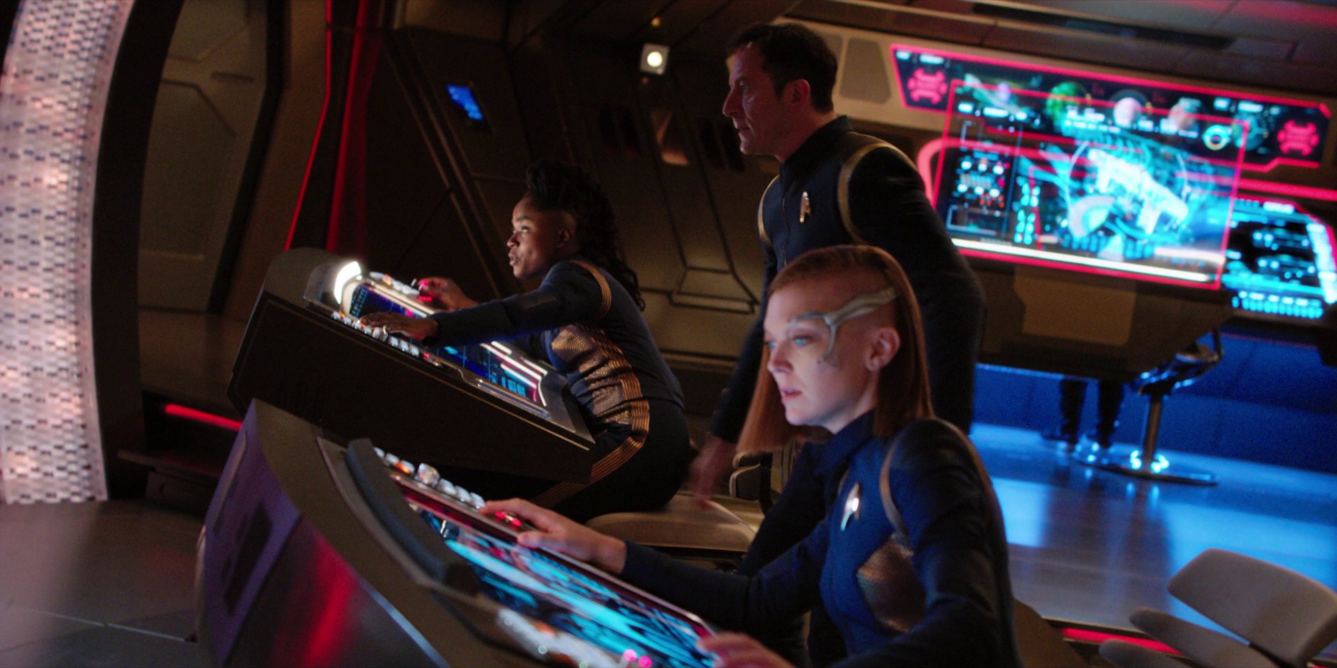 extant_StarTrekDiscovery_1x08-SiVisPacemParaBellum_0446.jpg