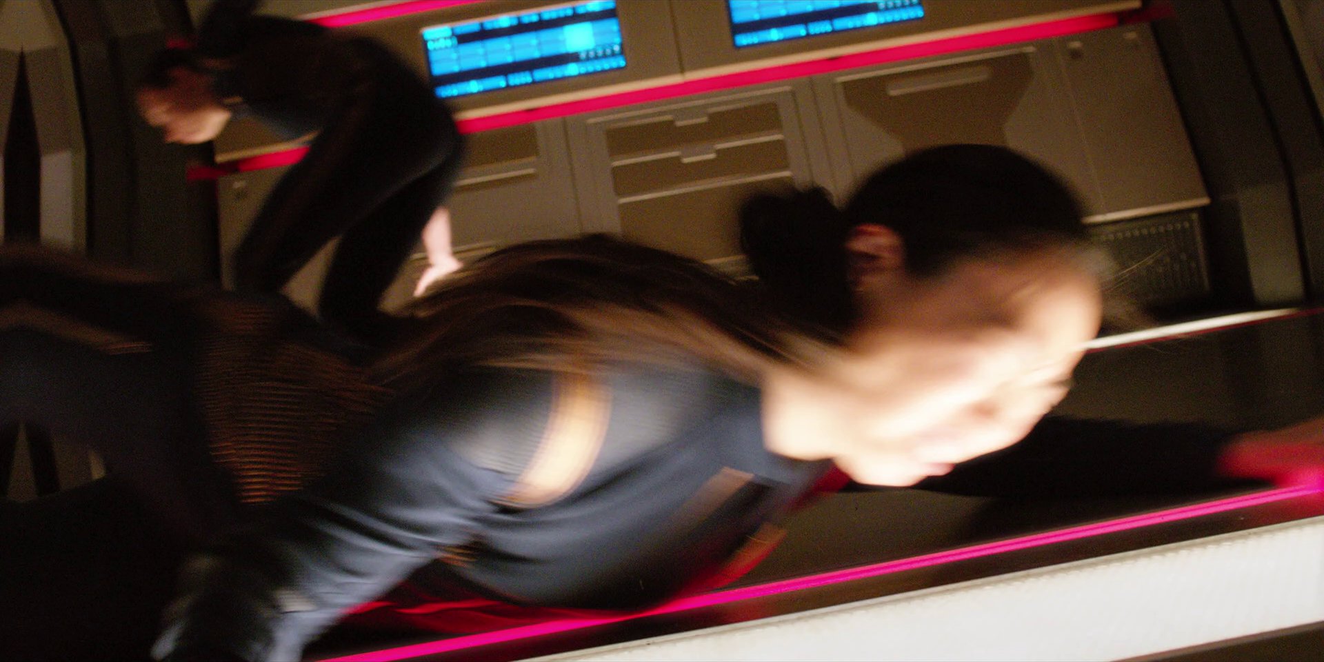 extant_StarTrekDiscovery_1x08-SiVisPacemParaBellum_0470.jpg
