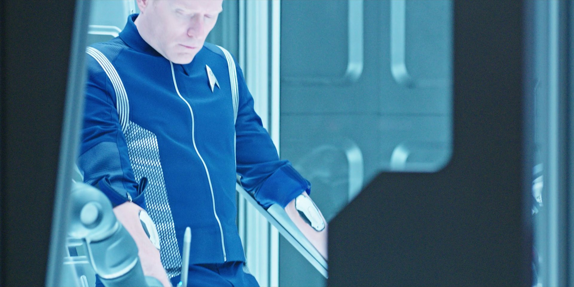 extant_StarTrekDiscovery_1x08-SiVisPacemParaBellum_0580.jpg