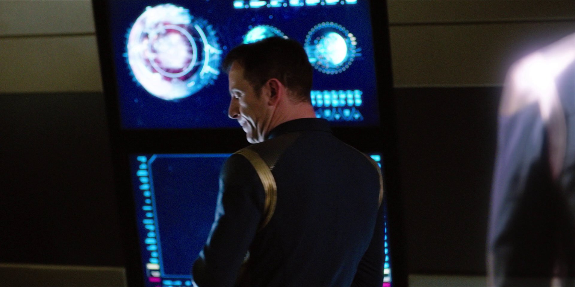 extant_StarTrekDiscovery_1x08-SiVisPacemParaBellum_0694.jpg