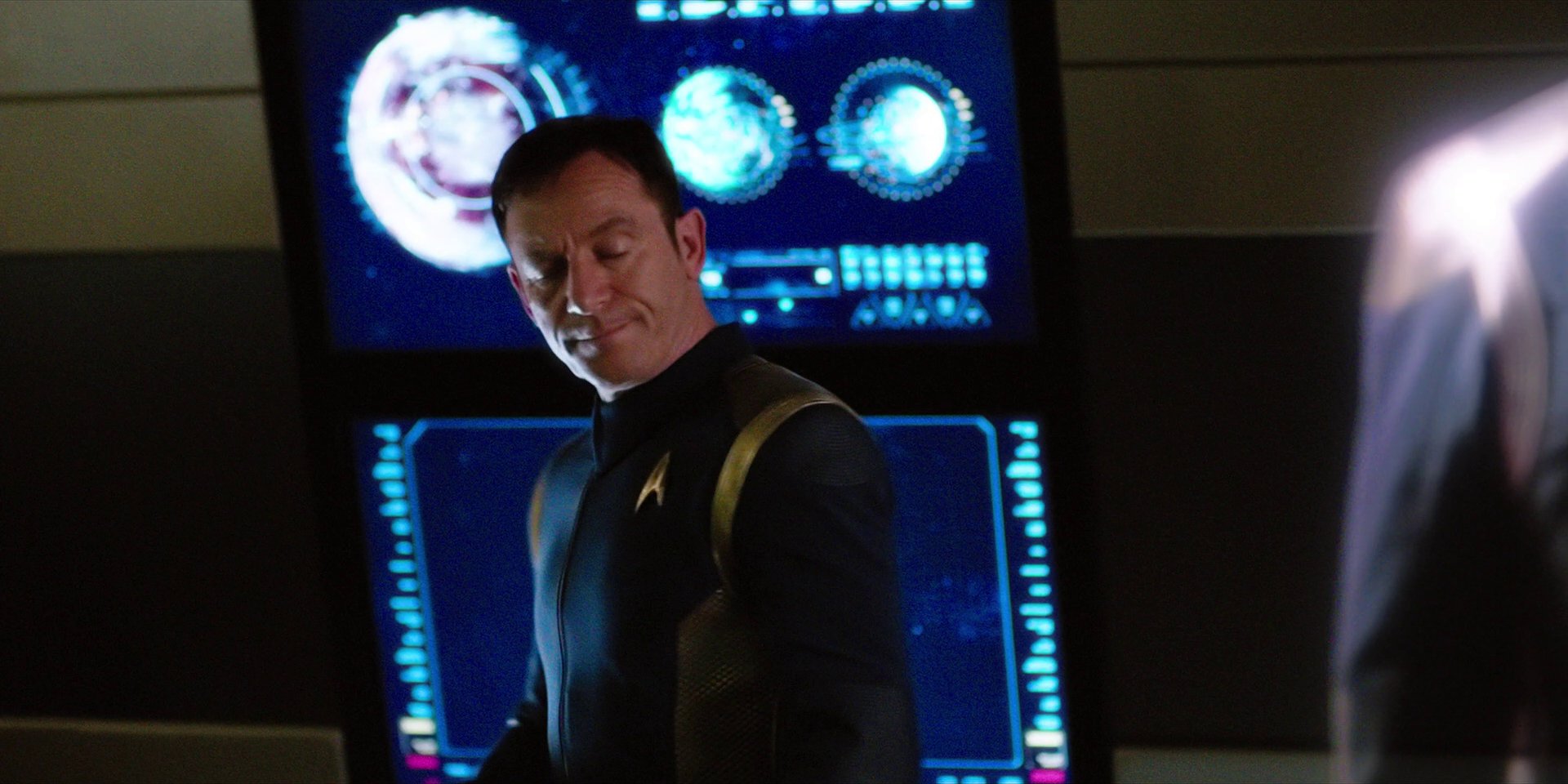 extant_StarTrekDiscovery_1x08-SiVisPacemParaBellum_0696.jpg