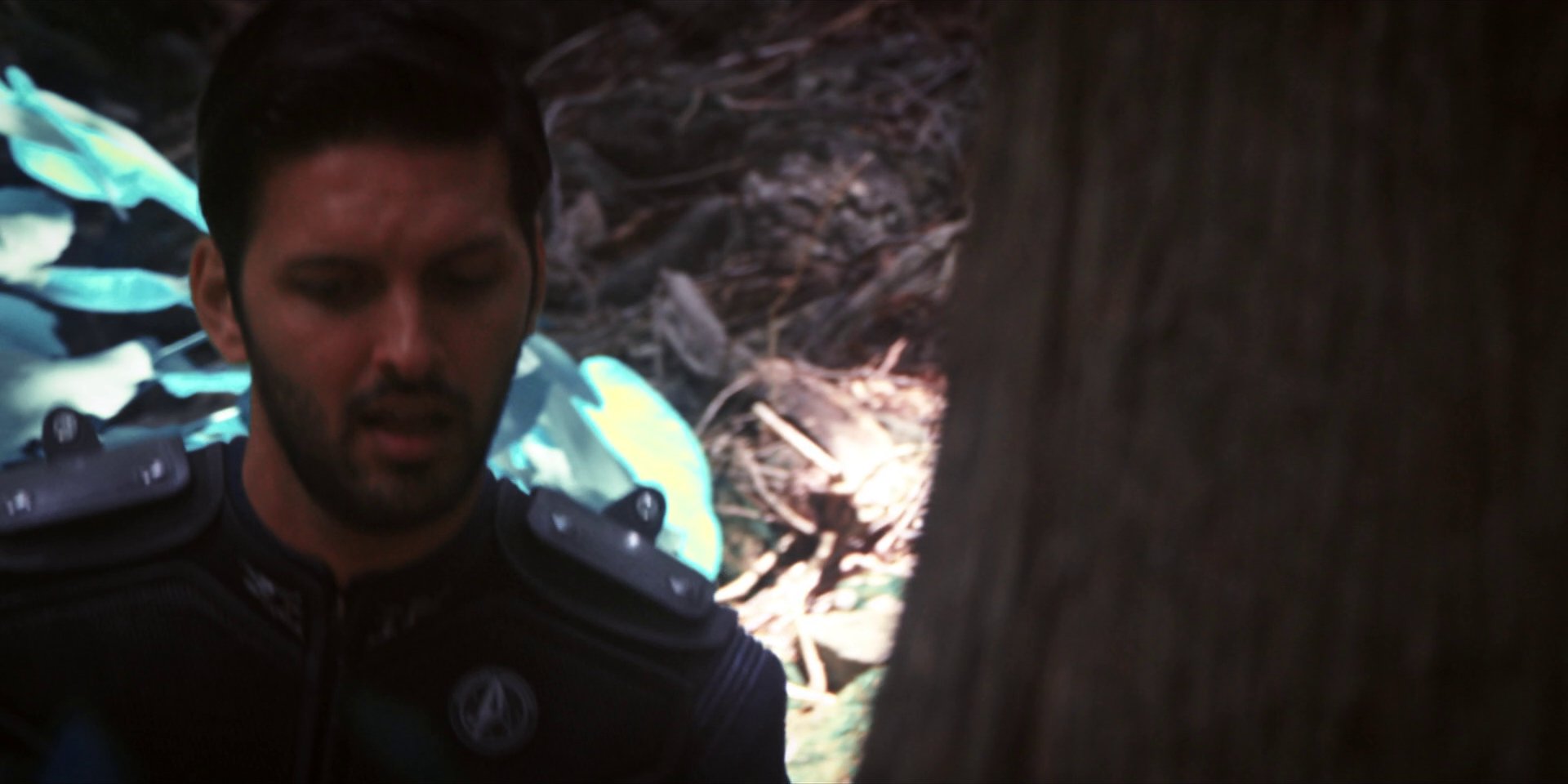 extant_StarTrekDiscovery_1x08-SiVisPacemParaBellum_0937.jpg