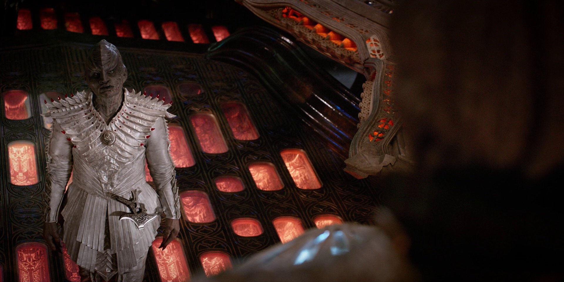 extant_StarTrekDiscovery_1x08-SiVisPacemParaBellum_1107.jpg