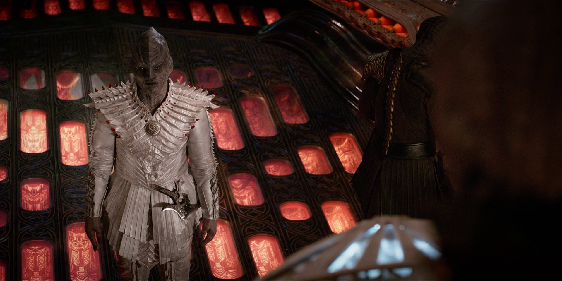 extant_StarTrekDiscovery_1x08-SiVisPacemParaBellum_1147.jpg