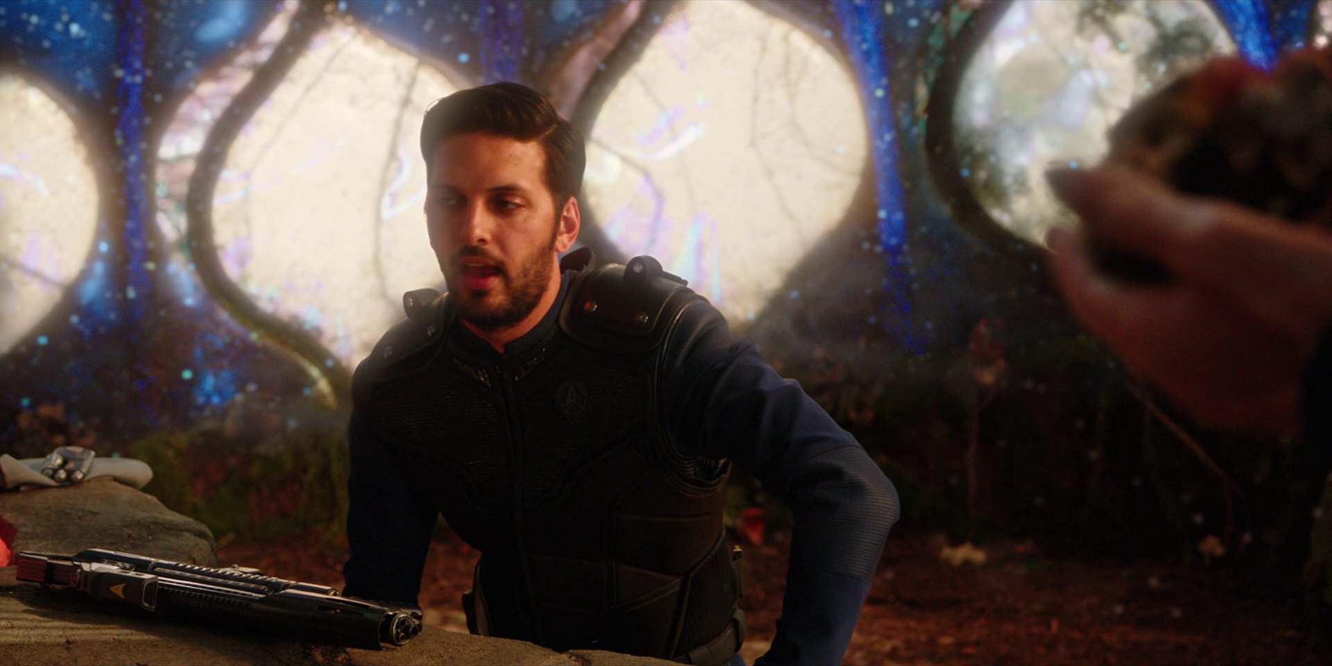 extant_StarTrekDiscovery_1x08-SiVisPacemParaBellum_2842.jpg
