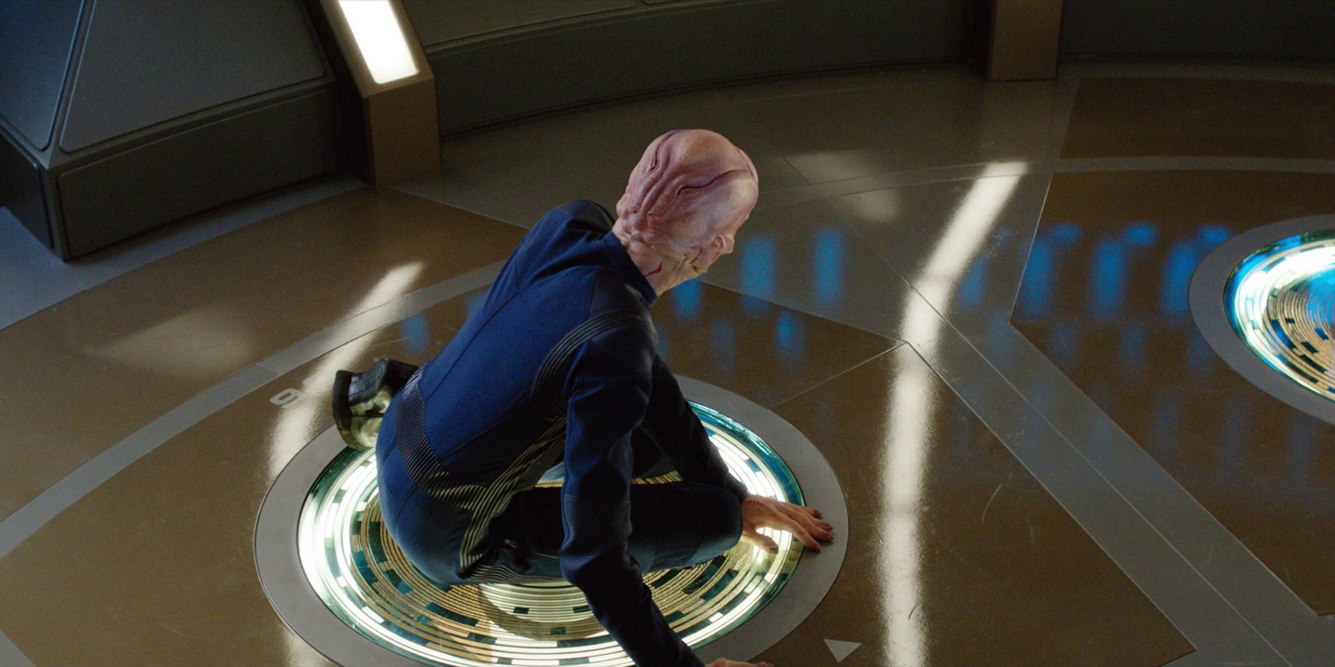 extant_StarTrekDiscovery_1x08-SiVisPacemParaBellum_3819.jpg