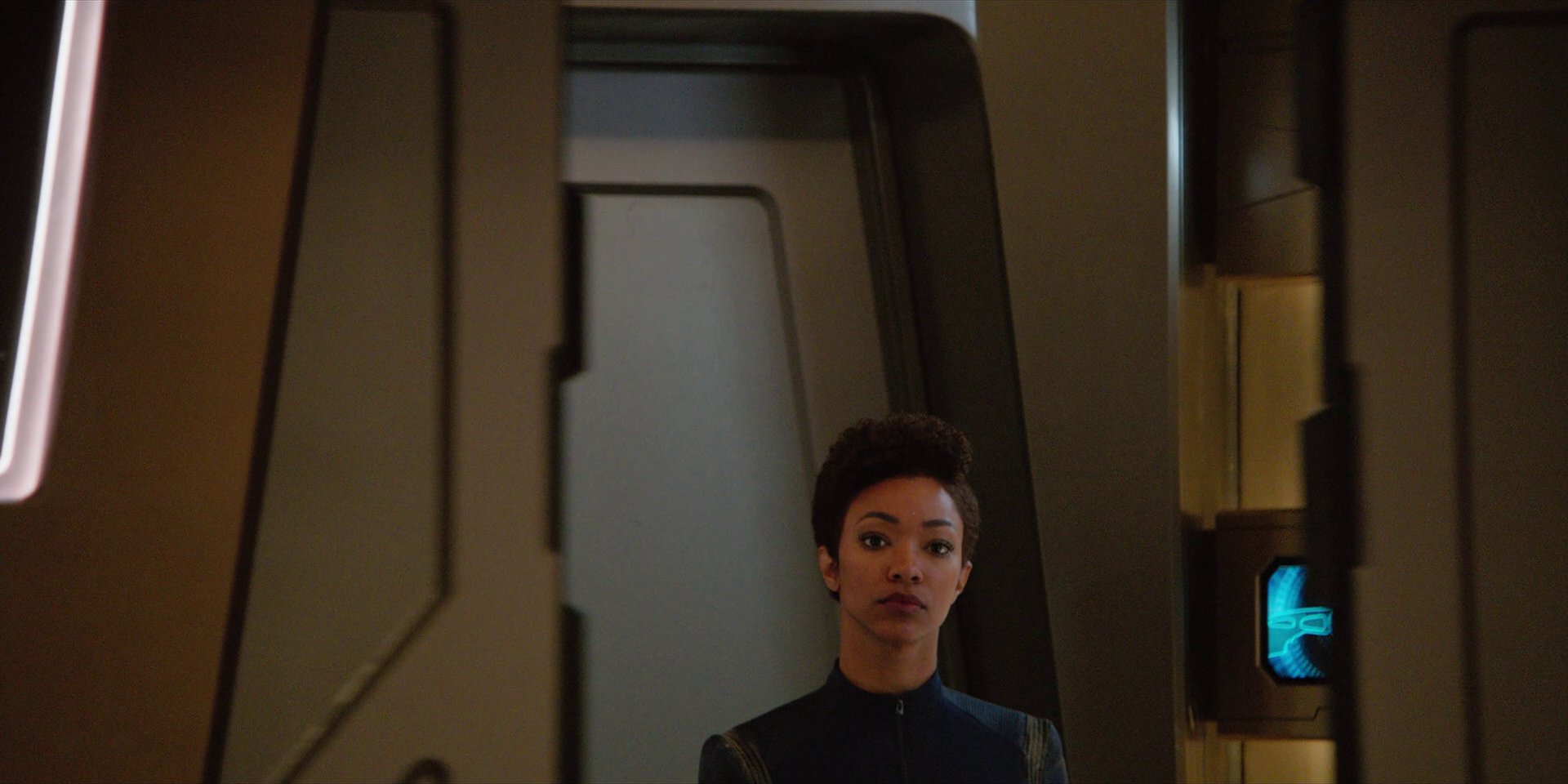 extant_StarTrekDiscovery_1x08-SiVisPacemParaBellum_4204.jpg