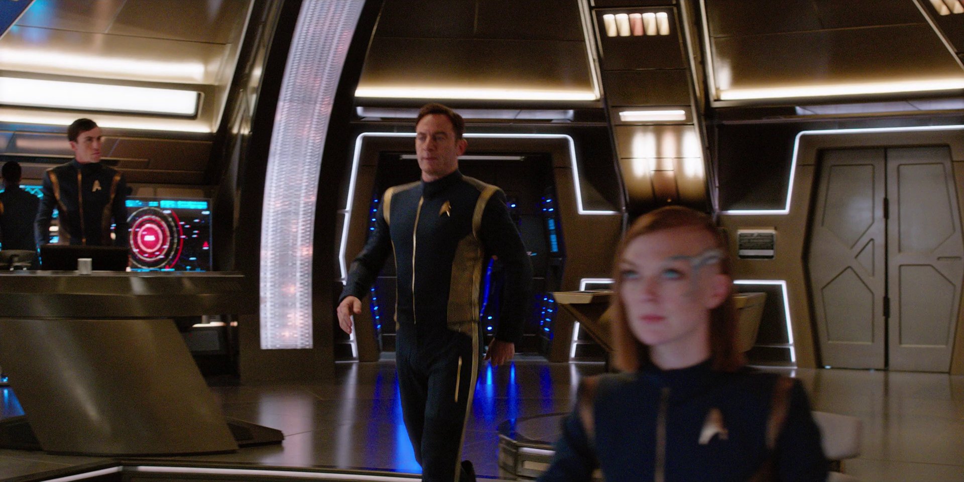 extant_StarTrekDiscovery_1x08-SiVisPacemParaBellum_4282.jpg
