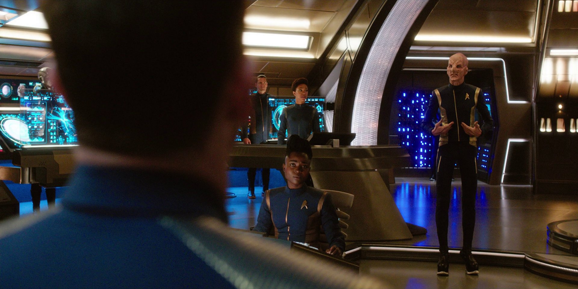 extant_StarTrekDiscovery_1x09-IntoTheForestIGo_0303.jpg