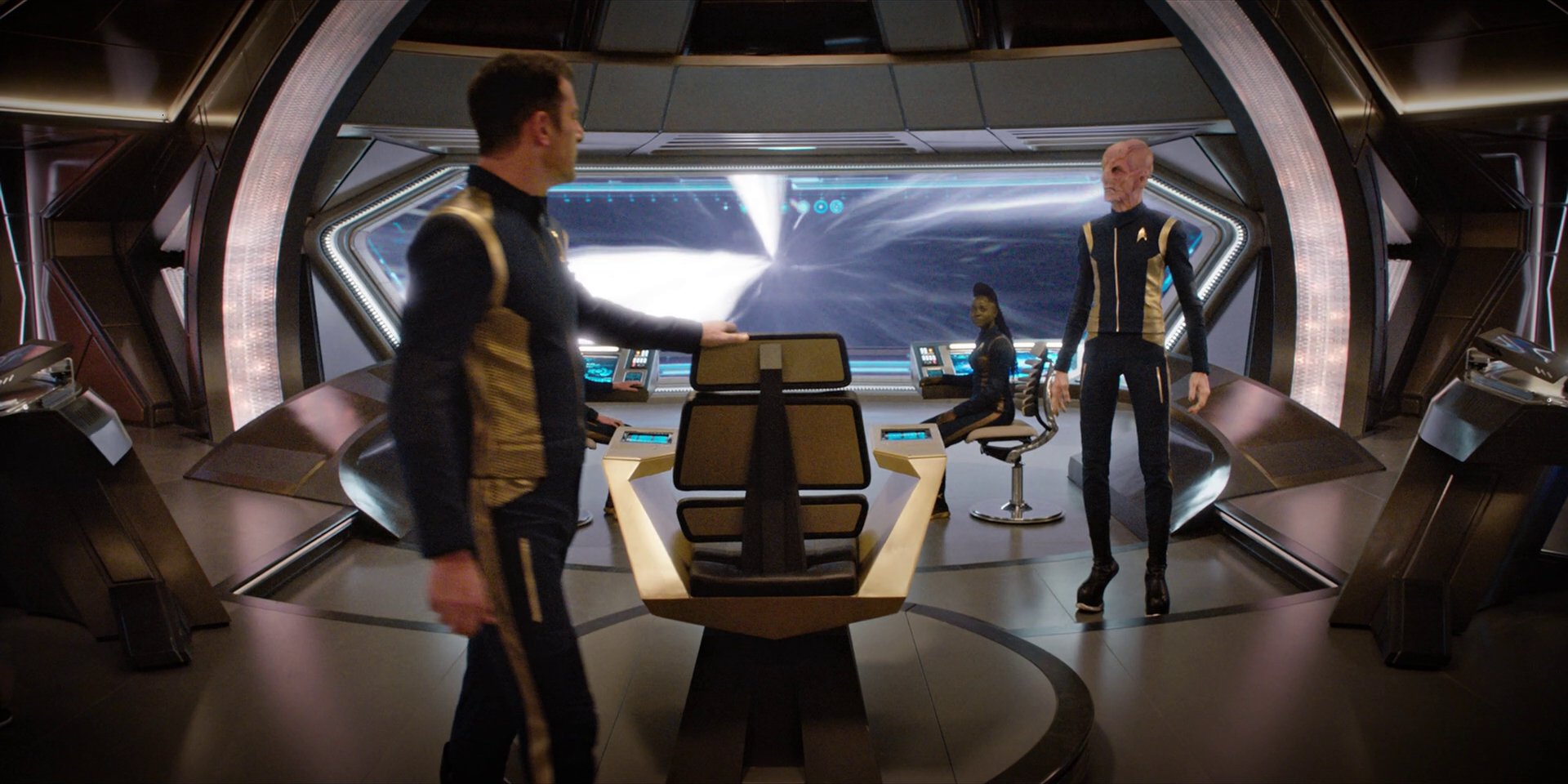 extant_StarTrekDiscovery_1x09-IntoTheForestIGo_0312.jpg