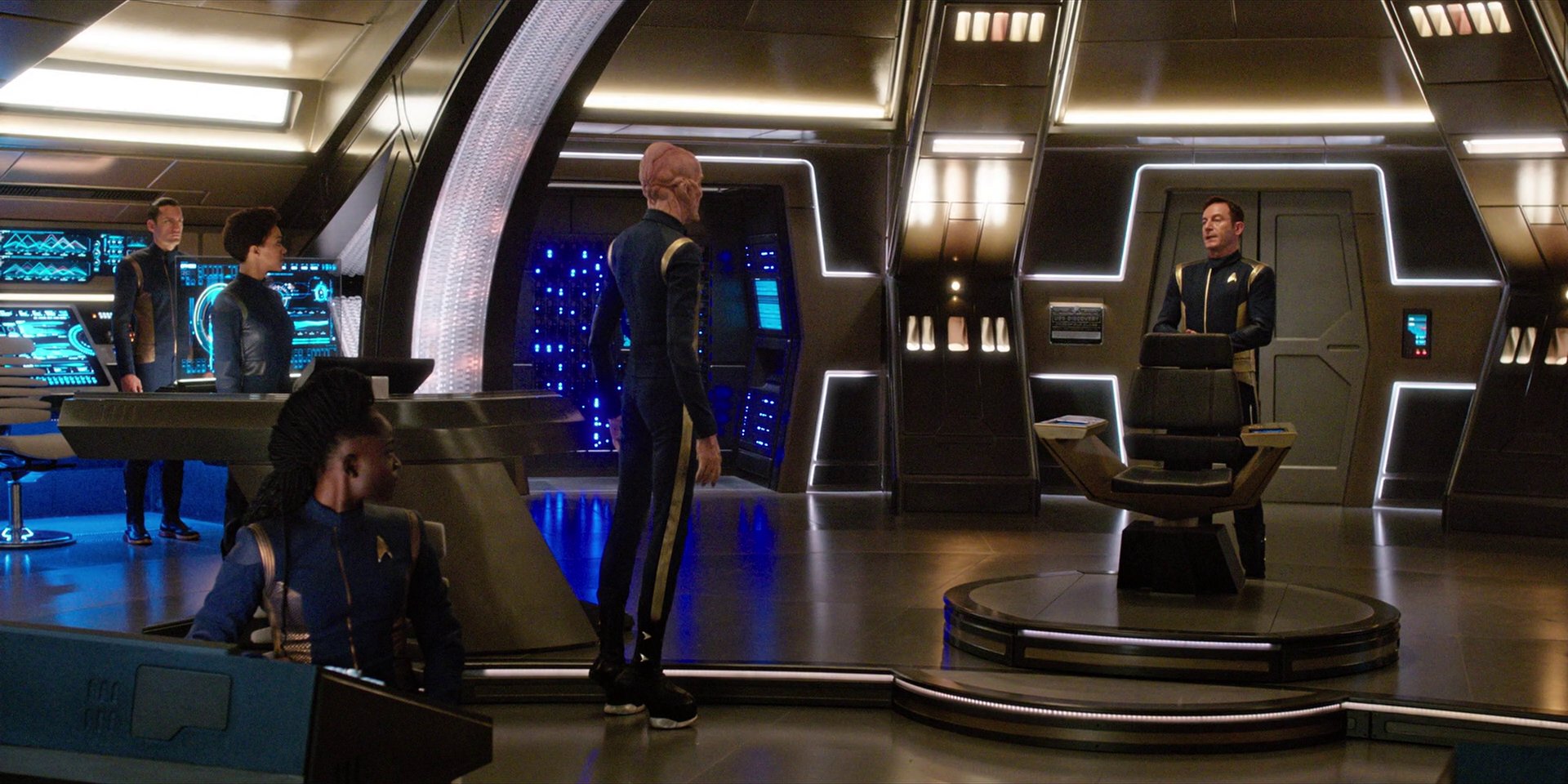extant_StarTrekDiscovery_1x09-IntoTheForestIGo_0340.jpg