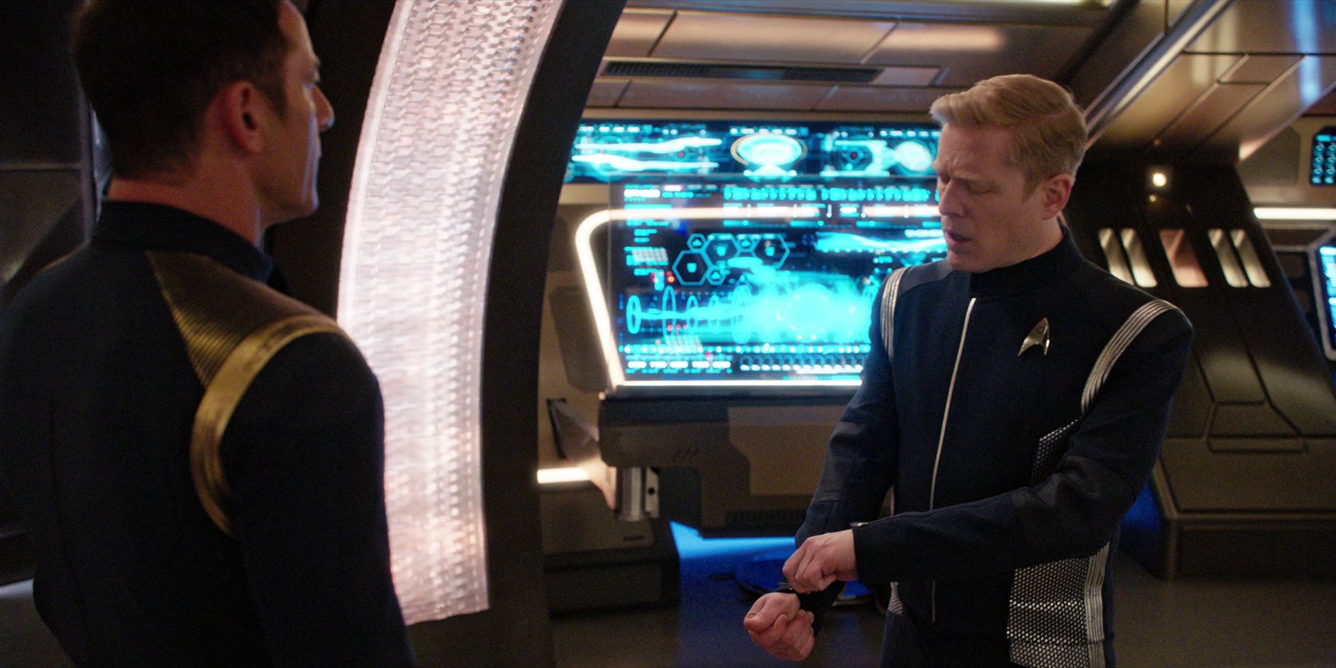 extant_StarTrekDiscovery_1x09-IntoTheForestIGo_0403.jpg