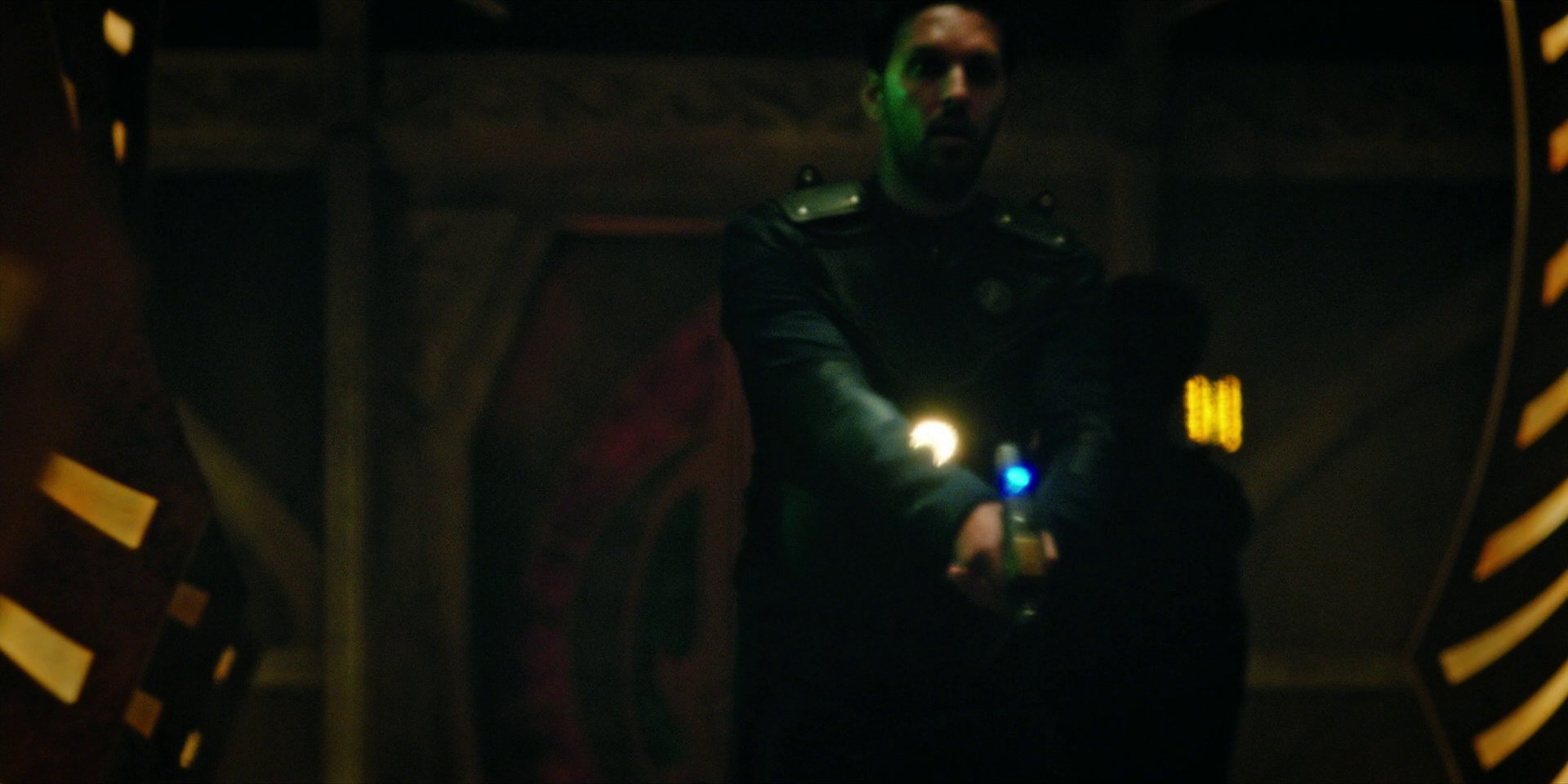 extant_StarTrekDiscovery_1x09-IntoTheForestIGo_1934.jpg