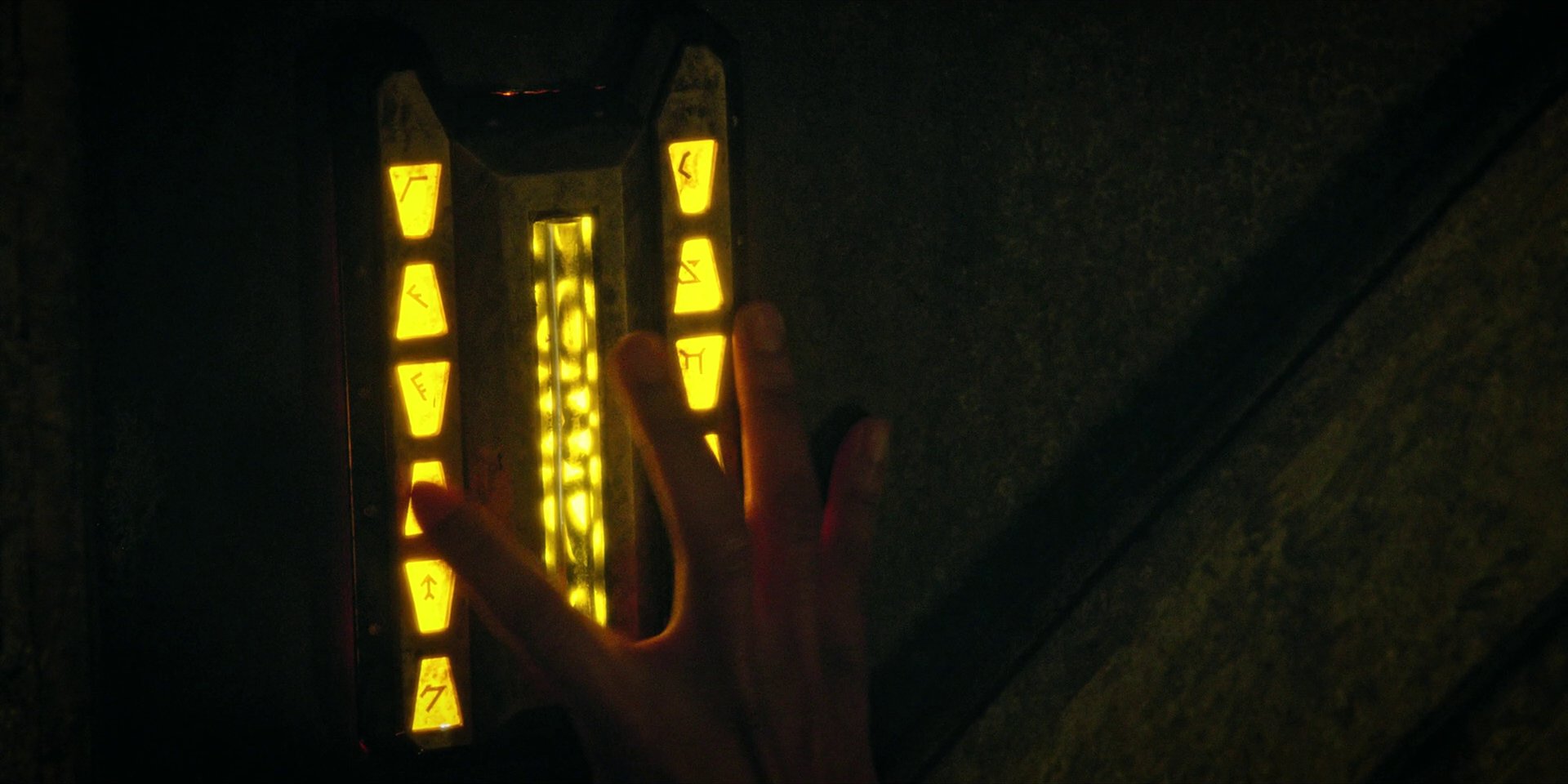 extant_StarTrekDiscovery_1x09-IntoTheForestIGo_1950.jpg