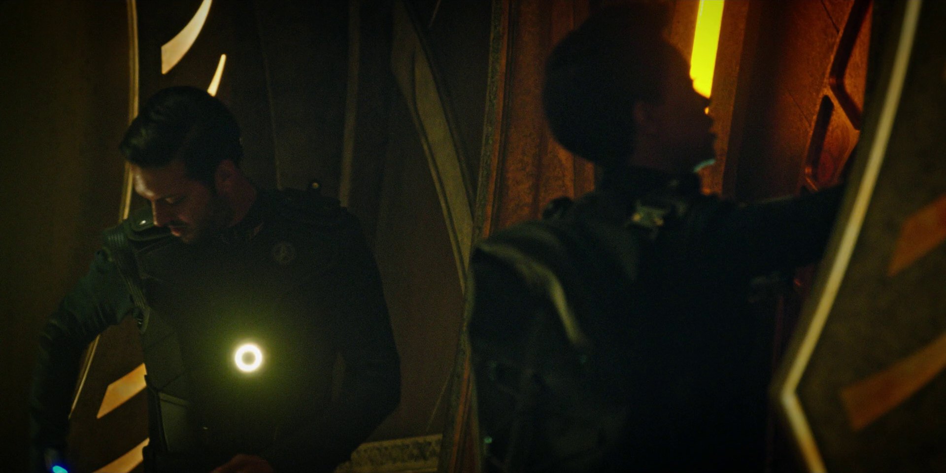 extant_StarTrekDiscovery_1x09-IntoTheForestIGo_1955.jpg