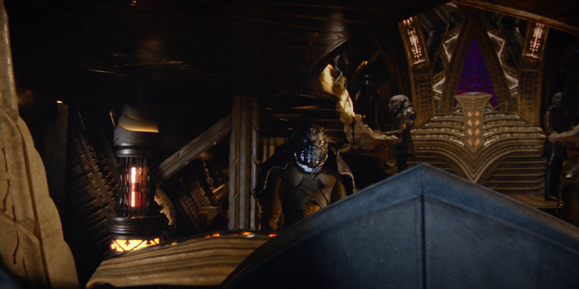 extant_StarTrekDiscovery_1x09-IntoTheForestIGo_2307.jpg