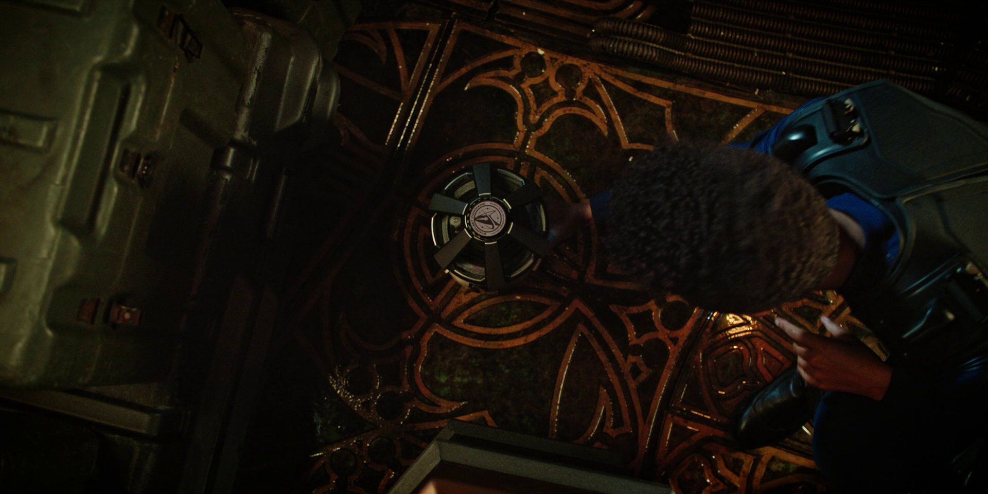 extant_StarTrekDiscovery_1x09-IntoTheForestIGo_2338.jpg
