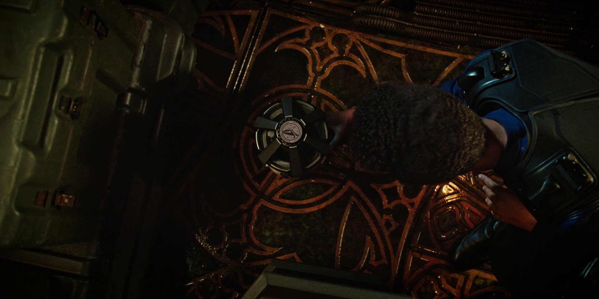 extant_StarTrekDiscovery_1x09-IntoTheForestIGo_2341.jpg