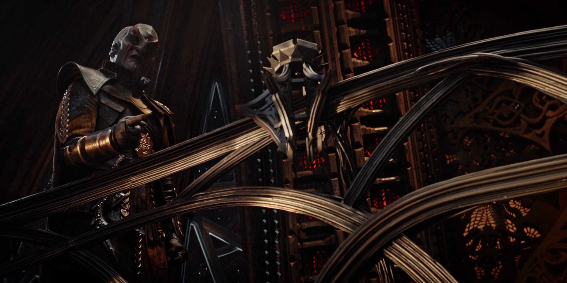 extant_StarTrekDiscovery_1x09-IntoTheForestIGo_2810.jpg