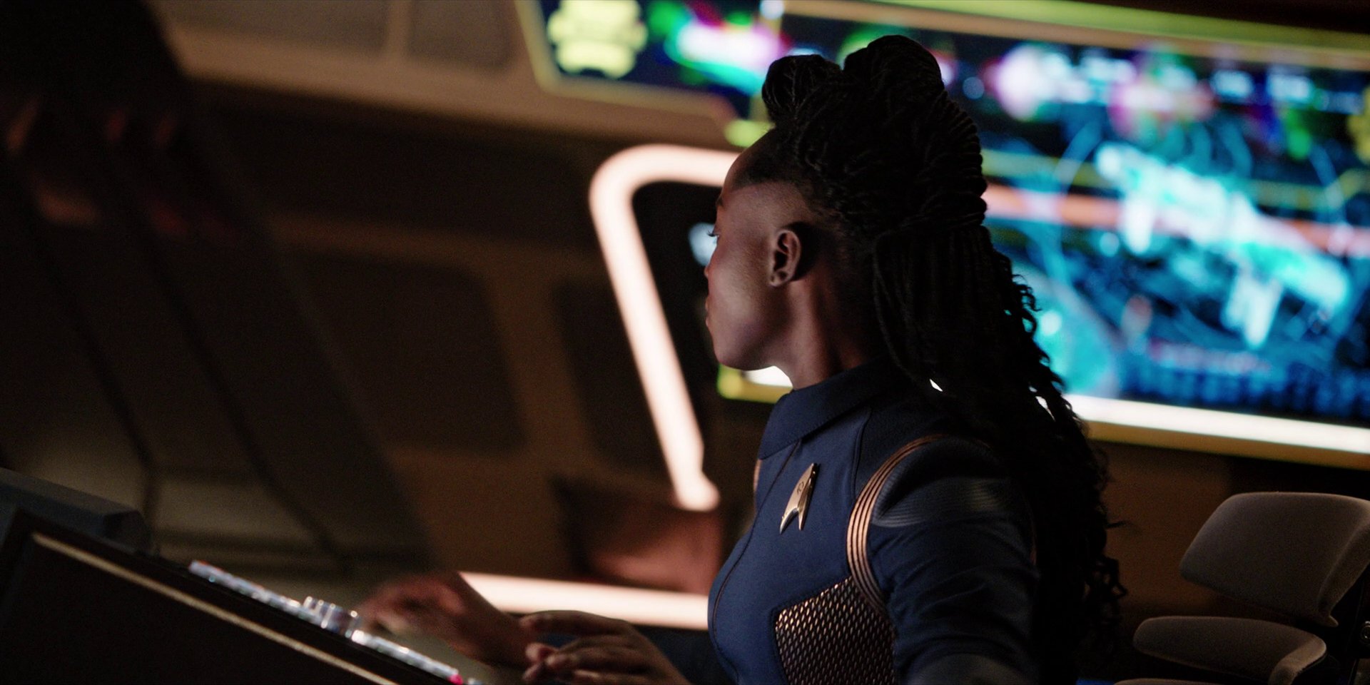 extant_StarTrekDiscovery_1x10-DespiteYourself_0308.jpg