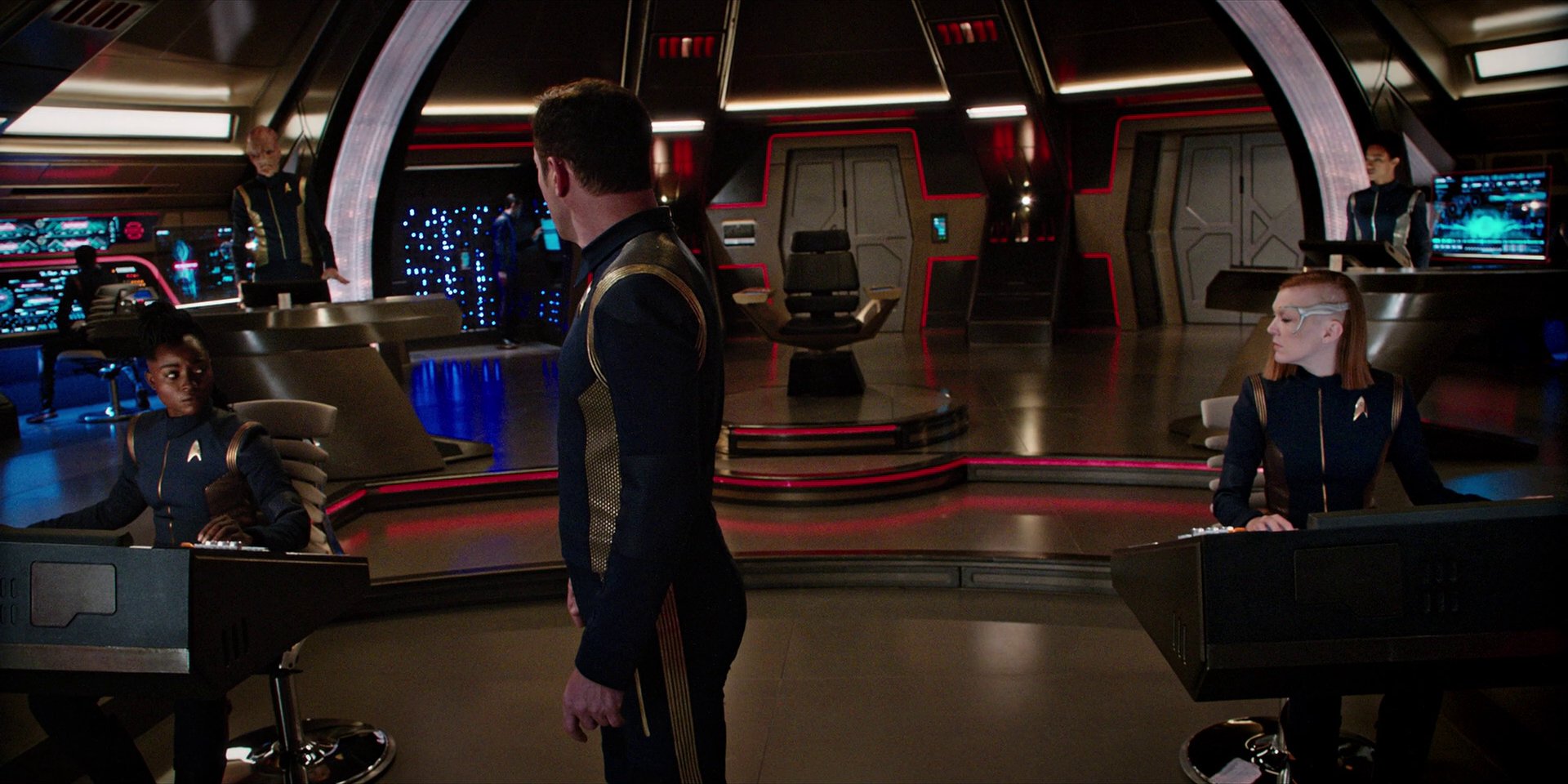 extant_StarTrekDiscovery_1x10-DespiteYourself_0359.jpg